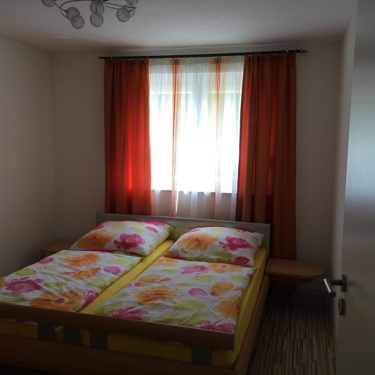 Grefenstein Apartment
